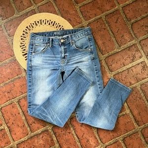 Mossimo Supply Co boyfriend medium wash denim jeans C10-26